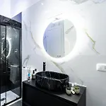 Centocinque Aparthouse - Luxe Lägenhet *