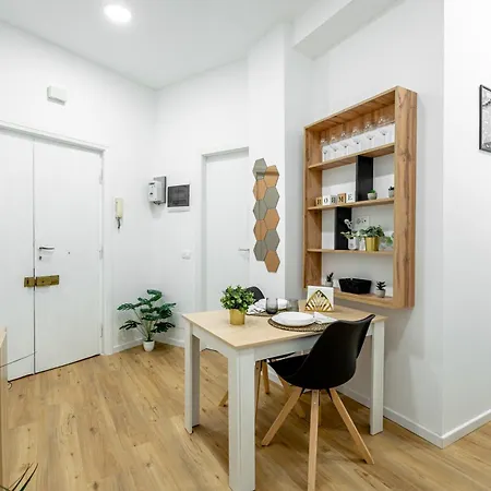 Centocinque Aparthouse - Luxe Roma