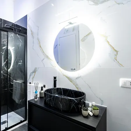 Centocinque Aparthouse - Luxe Апартаменты *