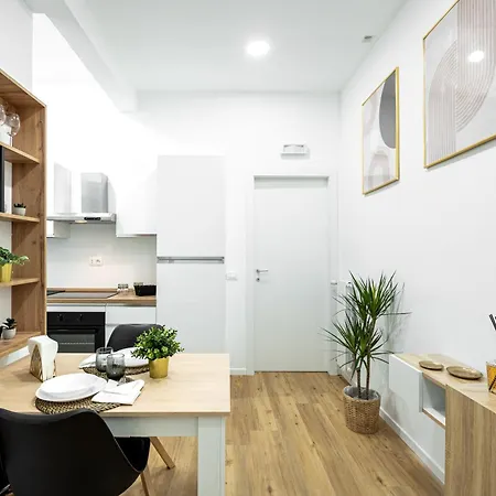 Апартаменты Centocinque Aparthouse - Luxe